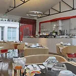 Pavillon Nation Hotel 3*