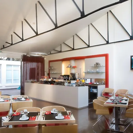 Pavillon Nation Hotel 3*