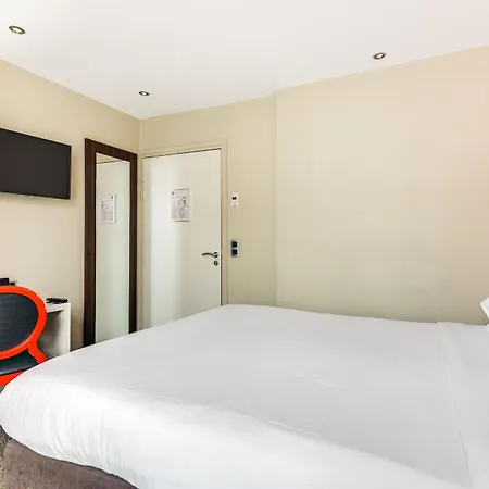 Pavillon Nation Hotel Paris