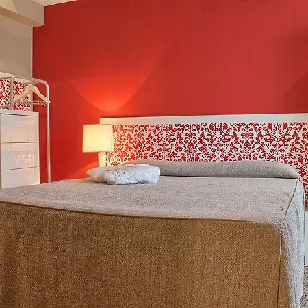 Hotel Pavillon Nation 3*