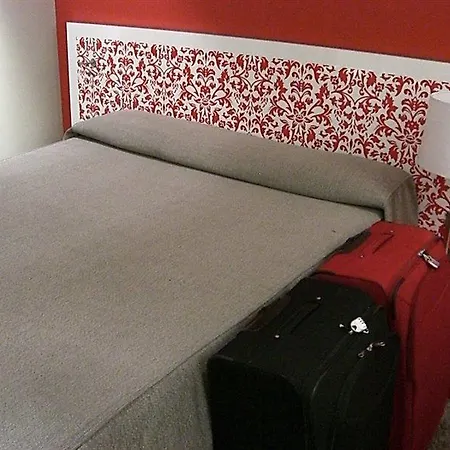 Pavillon Nation 3* Paris
