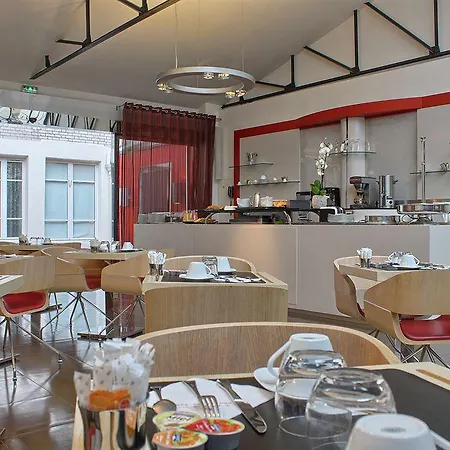 Pavillon Nation Szálloda 3*